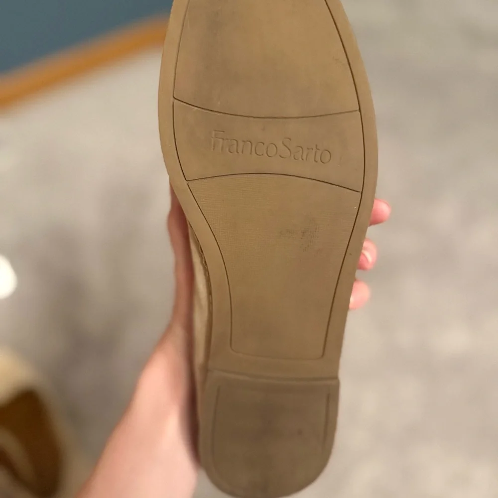 Franco Sarto Tan Flats Slip-On Comfort